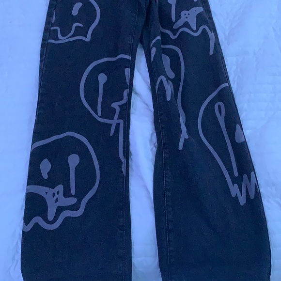 SHEIN | Jeans | Black Jeans With Smiley 